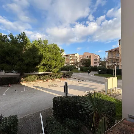 150 M Plage, Domaine Prive Avec Piscine Six-Fours-les-Plages